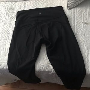 Lululemon black workout pants